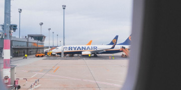 Volo in Ritardo obbliga Ryanair a risarcire passeggeri vittima di scioperi dell'equipaggio